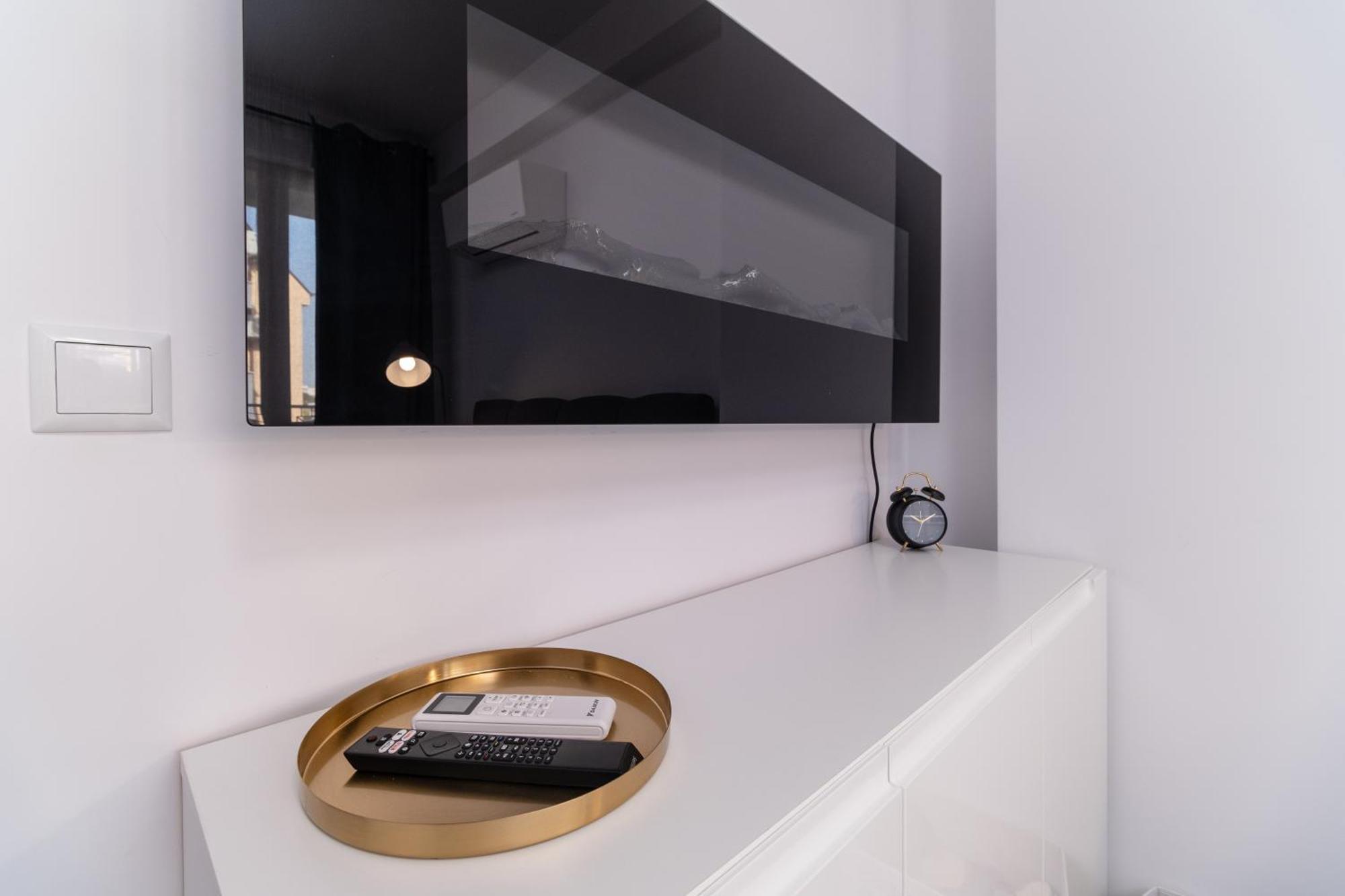 1-Bedroom Apartment With Free Private Parking 普罗夫迪夫 外观 照片