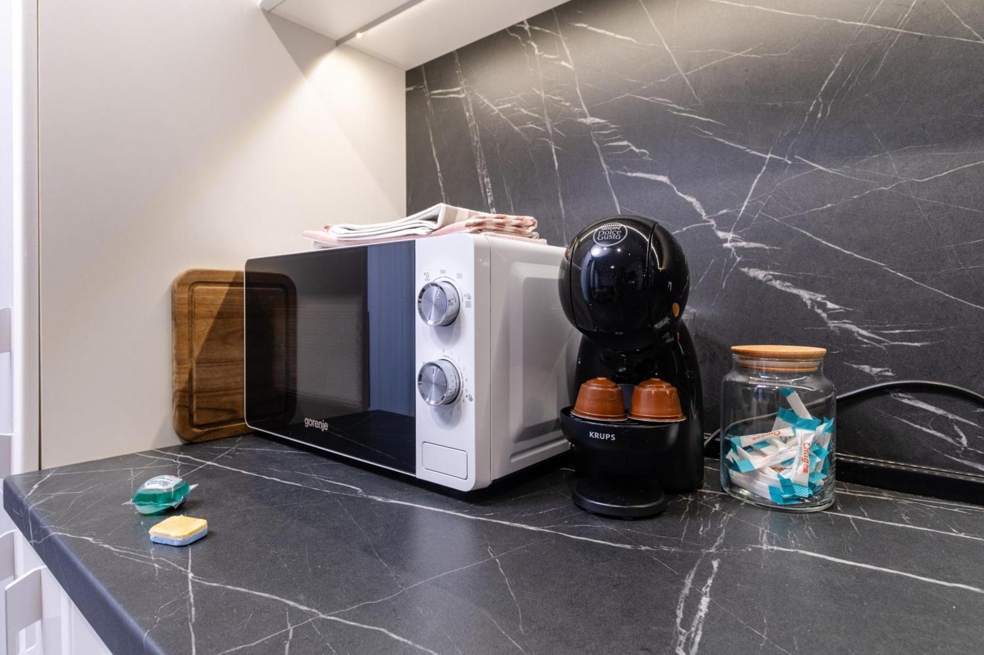 1-Bedroom Apartment With Free Private Parking 普罗夫迪夫 外观 照片